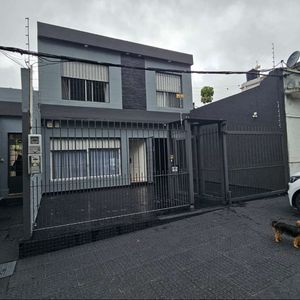 Gran Casa En Prado – 5 Dormitorios, Ph  Como A Estrenar, Proxima Al Hotel Del Prado