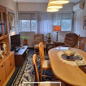 Venta Apartamento De 3 Dormitorios En Complejo IV Centenario