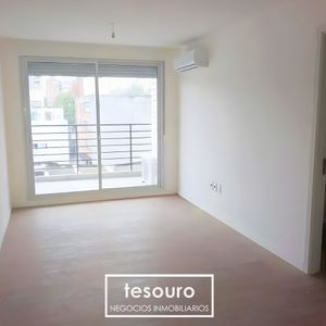 Venta Apartamento De 2 Dormitorios En Cordón Con Renta