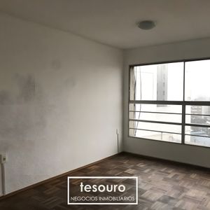 Venta Apartamento De 2 Dormitorios En Parque Rodó