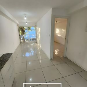 Venta Apartamento De 1 Dormitorio En Tres Cruces