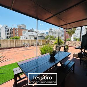 Venta Apartamento Penthouse De 3 Dormitorios En Pocitos A 1 Cuadra De La Rambla