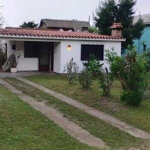 Alquiler Chalet Sólido En Solymar Sur  Gran Oportunidad En  Excelente Ubicación