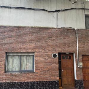 Casa En Brazo Oriental Más Apartamento Independiente