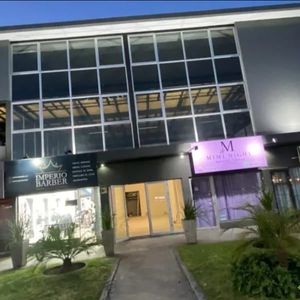 Local Comercial En Alquiler Ubicado En Lagomar