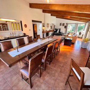 Venta Casa Categoria En Lomas De Solymar 5 Dormitorios 5 Baños Jacuzzi Barbacoa A 1 Cuadra De La Rambla Padrón único