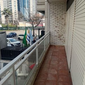 Alquiler De Casa En Puerto Del Buceo, 2 Dormitorios Y 2 Baños, 350 M²