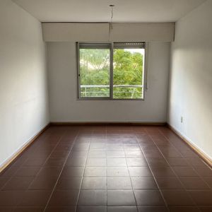 Excelente Apartamento, Muy Bien Ubicado.