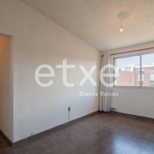 Venta Con Renta De Apartamento En Buceo