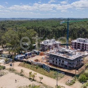 Apartamento En Venta 3 Dormitorios En La Guadalupe, La Barra