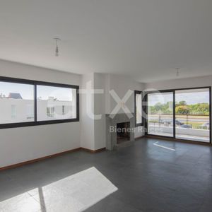 Apartamento Venta  3 Dormitorios En Barra De Carrasco