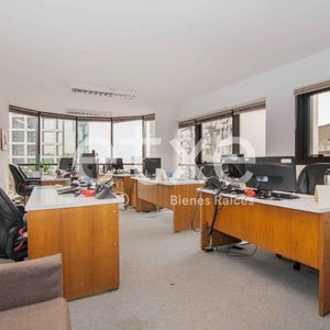 Venta De Oficina Piso Entero Plaza Independencia Torre X