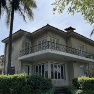 Venta  Casa Malvin 4 Dormitorios 2 Baños Garaje