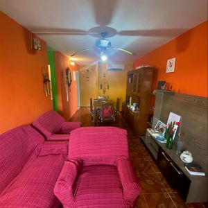 Apartamento De Cuatro Dormit. En Venta En Complejo América