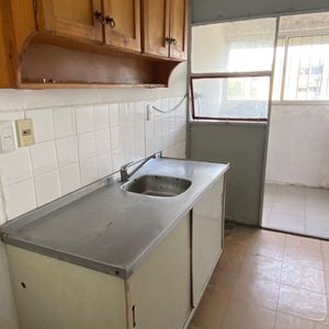 Apartemento En Venta En Complejo América. Dos Dormitorios. Actualmente Alquilado.