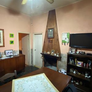 Casa En Venta En Colón Sobre Av. Garzón.
