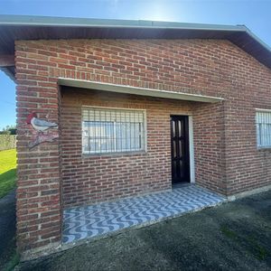 Casa, Gje, Galpón De 220 M2 Y Terreno De 1475 M2