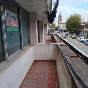 Apartamento A Media Cuadra Plaza Las Piedras