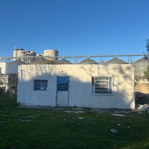 Casa En Venta En Abayubá. Ben Terreno De 544 M2.