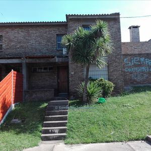 Duplex En Complejo Juana De Ibarburu