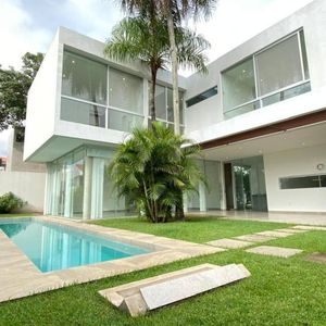 Casa En Alquiler, Santa Cruz La Vieja, Urubo