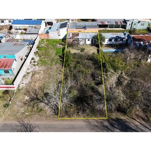 Vende Terreno De 338 M2 Con Construcciones - Lagos Del Norte