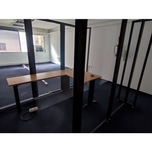 Alquila Oficina De 33 M2 - Piso 5 Al Frente - Ciudad Vieja