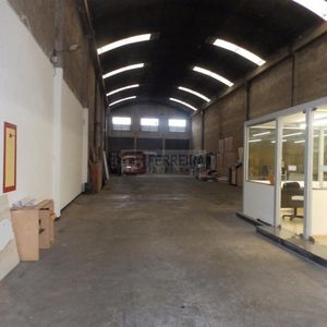 Alquila Galpón Y Oficinas - Padrón único De 494 M2 - Brazo Oriental