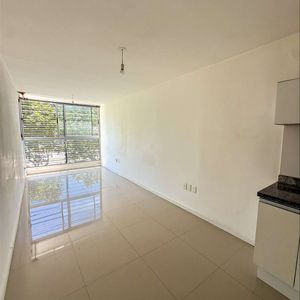 Espectacular Monoambiente En Venta En Canelones Y Río Negro – Barrio Sur / Centro