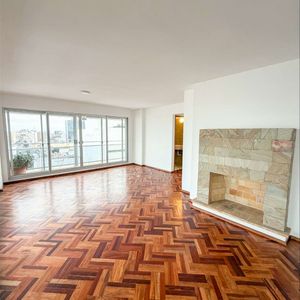 Alquiler Apartamento Punta Carretas 4 Dormitorios + Servicio 2 Garajes 172 M2 + 36 Terrazas