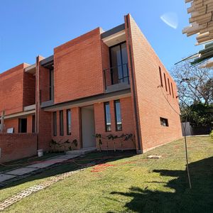  Casa A Estrenar Urubó | Usd 185.000 | Preventa