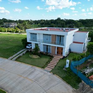 Casa En Venta. Urubó Villas, Modulo 5