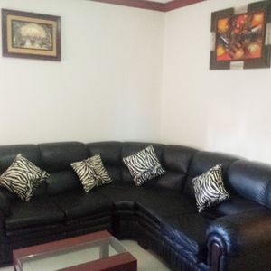 En Alquiler Preciosos Departamentos Amoblados De 2 Dormitorios 