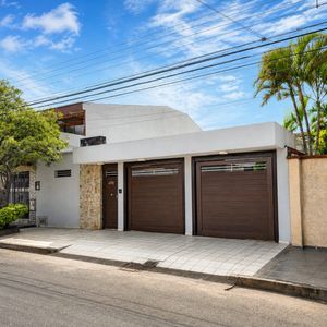 Casa En Venta De Una Planta Av Paragua 3er Anillo