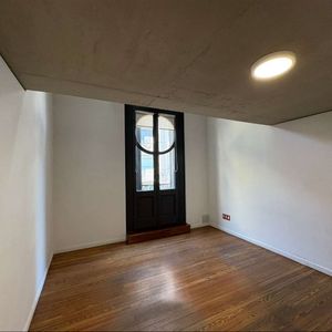 Excelente Oficina En Edificio Barreiro  Ramos | Ciudad Vieja
