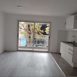 Apartamento Amueblado De 2 Dormitorios En Centro – Unidad 601