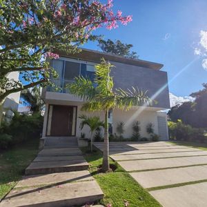 Casa En Alquiler  Zona Urubo - Condominio Santa Cruz La Vieja