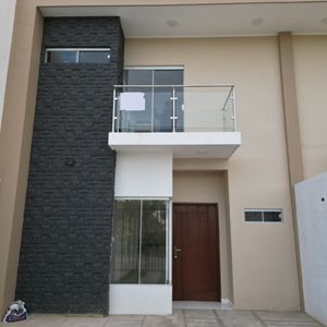 Casa A Estrenar En Venta Zona Villa 1ro De Mayo 