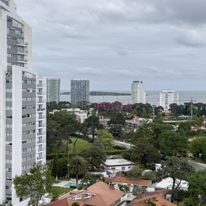 Apartamento 3 Dormitorios  En Venta