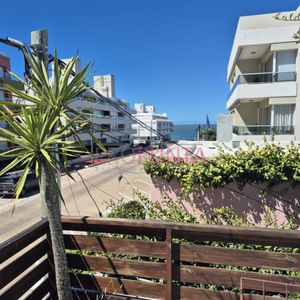Casa De Dos Dormitorios En Alquiler Anual En Punta Del Este