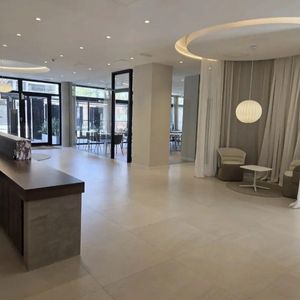 Apartamento De 1 Dormitorio A Estrenar, En Alquiler C/ Cochera En La Blanqueada
