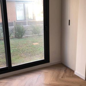 Apartamento En Alquiler C/ Cochera En Ciudad De La Costa