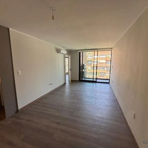 Apartamento En Alquiler C/ Cochera En Pocitos Nuevo