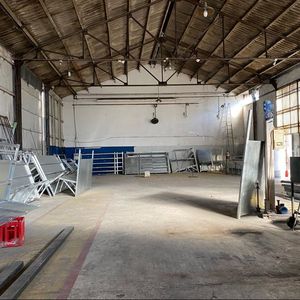 Venta De Local Industrial En Aguada