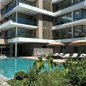 Alquiler Apartamento 3 Dormitorios Y Jardin Alive Parques 2