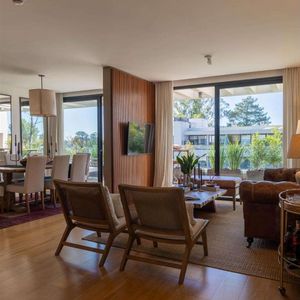Venta  Apartamento Carrasco Norte 2 Dormitorios Y Servicio 3 Baños Garaje