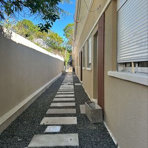 Venta Casa 1 Dormitorio Con Jardin Carrasco Norte