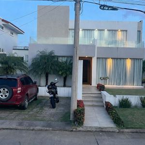 Casa En Alquiler - Sc La Colinas (urubo)