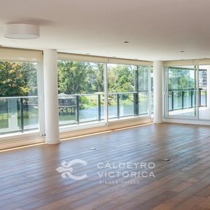 Apartamento En Alquiler En Carrasco 10163, Con Terraza Y Vista Al Lago