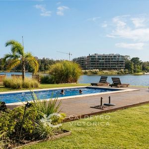 Alquiler De Apartamento En Barra De Carrasco 10198, De 3 Dormitorios, Con Terraza Y Parrillero